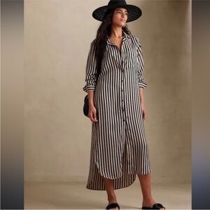 Banana Republic Black and Cream Striped Maxi Dress NWT